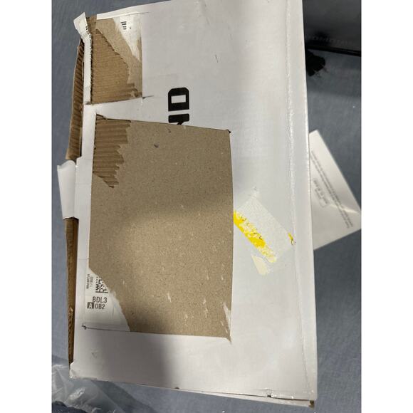 Redmond ST029 Stainless Steel Toaster - Picture 3 of 3